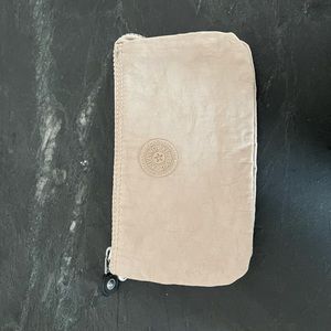 COPY - Kipling Creativity Pouch